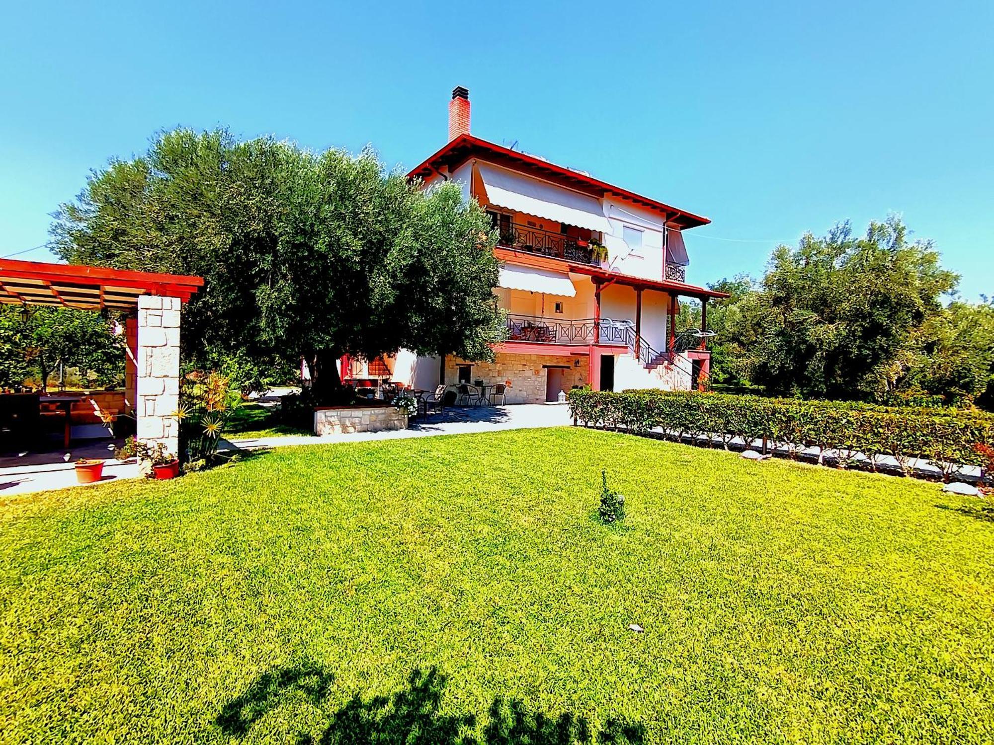 Giorgos Apartments. Skála Foúrkas Zewnętrze zdjęcie