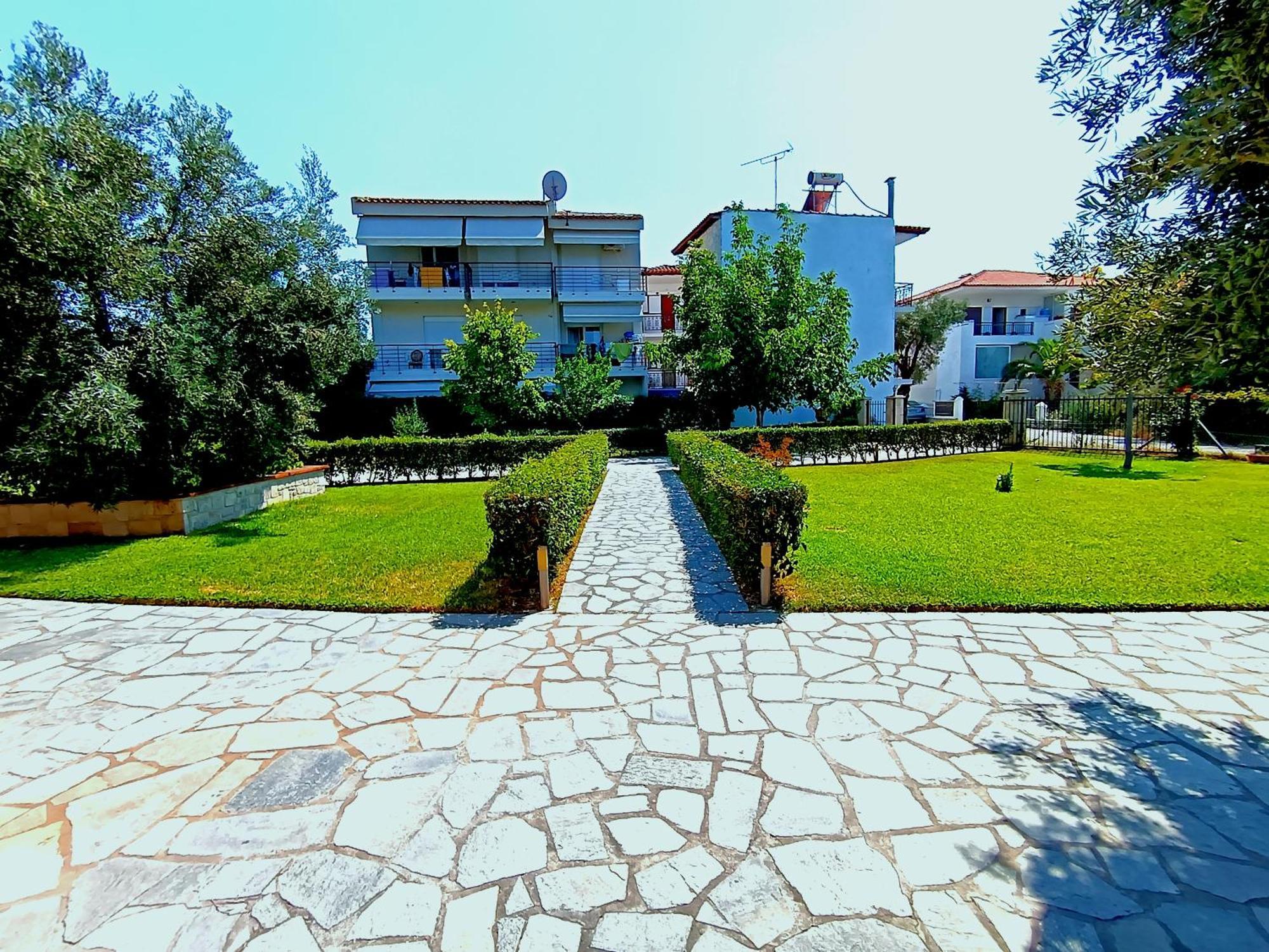 Giorgos Apartments. Skála Foúrkas Zewnętrze zdjęcie
